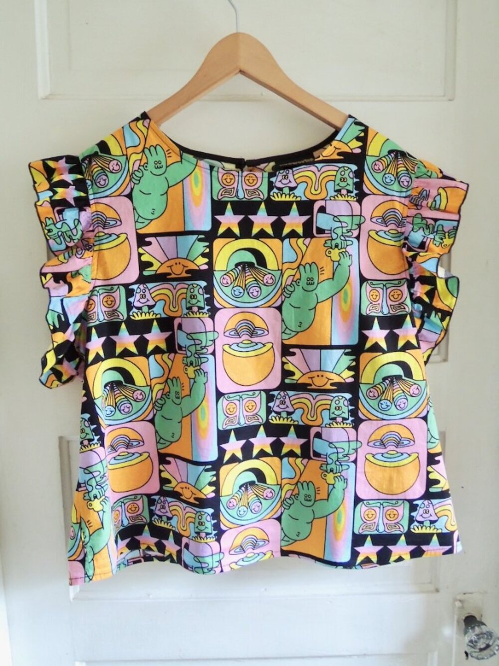 Nooworks Green & Pink Ruffle Poplin Cotton Top in Dreyfus 3X
